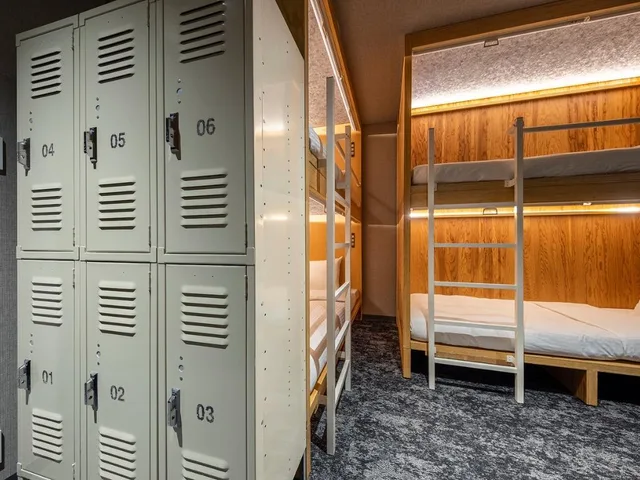 Mixed Dorm, 6 Beds, HOTEL GRAPHY Shibuya 1/2