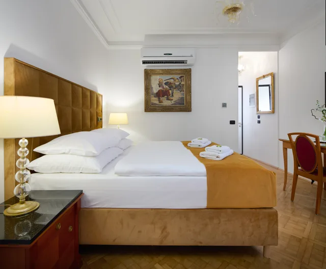 غرفة مزدوجة قياسية، Hotel Bologna 3/8