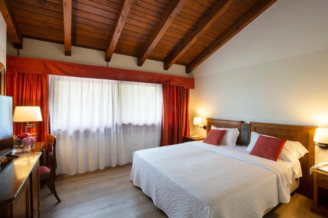 غرفة بسرير مزدوج أو سريرين منفصلين، Hotel Fior 8/10