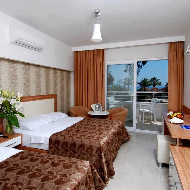 Room, Double or Twin Bed, Annex, Panorama 3/4