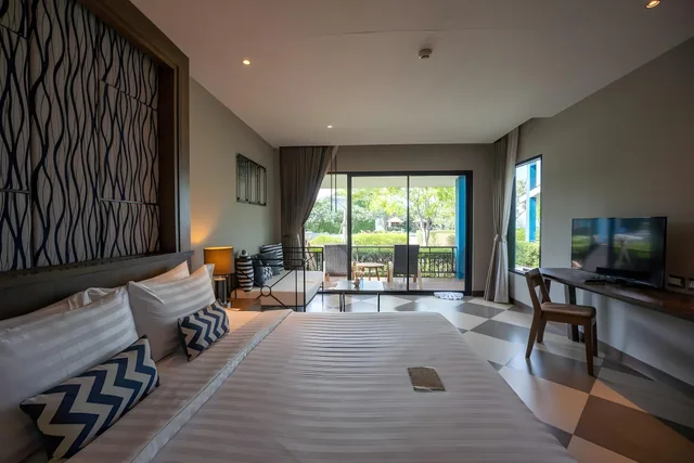 غرفة بسريرين منفصلين بإطلالة على البحر، Coral Tree Villa Huahin 1/1