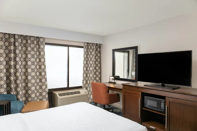 غرفة بسرير كوين لذوي الإعاقة، Hampton Inn Portland East 3/4