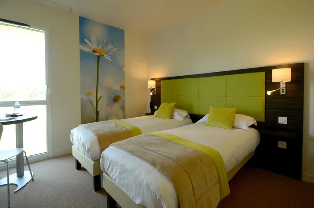 غرفة بسرير مزدوج أو سريرين منفصلين، The Originals City, Hotel La Verriaire, Cholet Sud 7/10
