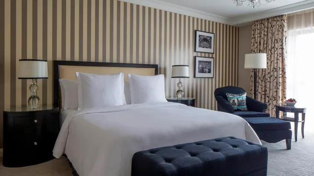 غرفة بسرير كينج، Four Seasons Hotel Prague 1/1