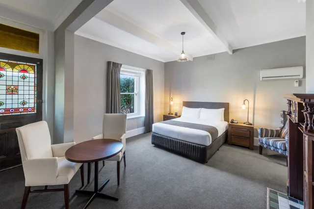 Heritage, Luxury, King Bed، Best Western Olde Maritime Motor Inn 3/9