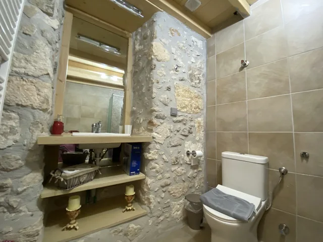 Superior, Apartment, Queen Bed, Sofa, Terrace, Garden Area، Barbara Studios 2/3