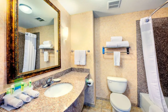 Suite, 2 Queen Beds, Sofa, Holiday Inn Express And Suites Granbury 5/6