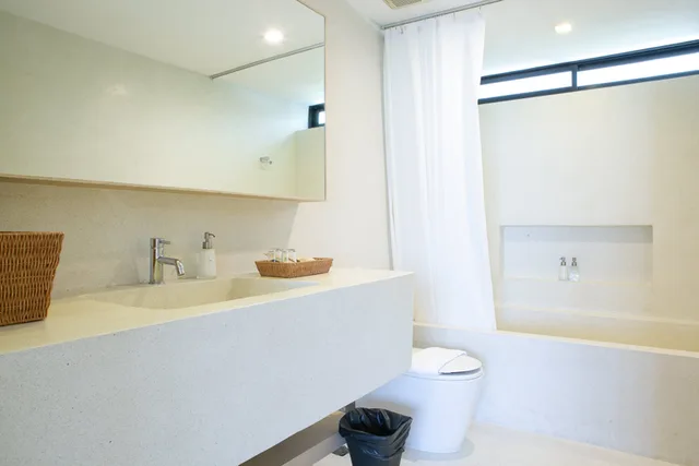 إقامة بسرير مزدوج وسريرين منفصلين وسريرين، The Silver Palm Wellness Resort 1/3