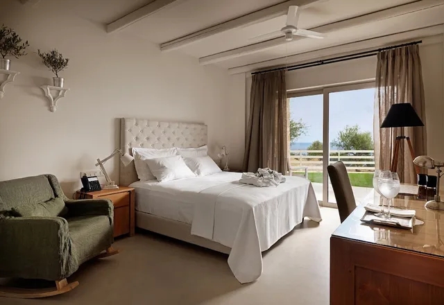 Double Room Executive Sea View (Rb)، Camvillia Resort & Spa 2/3