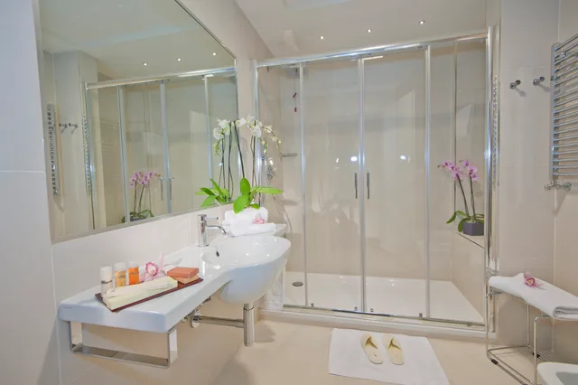 غرفة اقتصادية بسرير مزدوج، As Hotel Dei Giovi 2/2