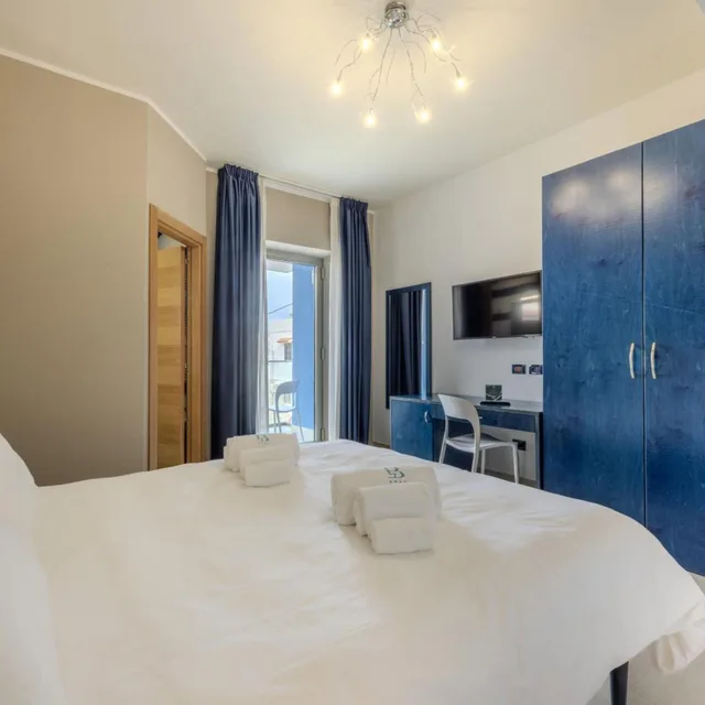 غرفة قياسية بسرير مزدوج أو سريرين منفصلين، Belvedere Torre Dell Orso Hotel 4/10