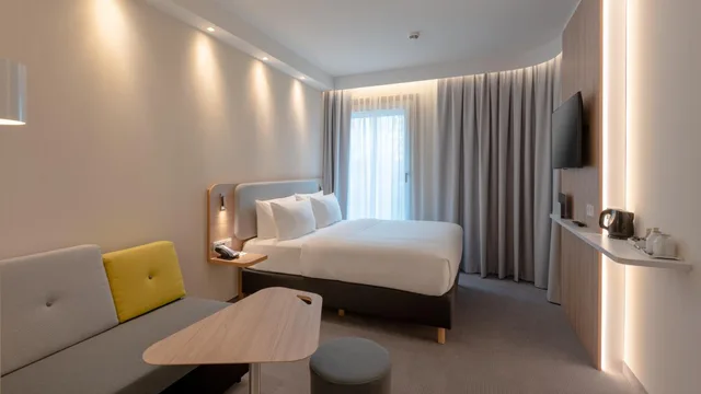 غرفة قياسية بسرير كينج، Holiday Inn Express Munich North, an IHG Hotel 10/10