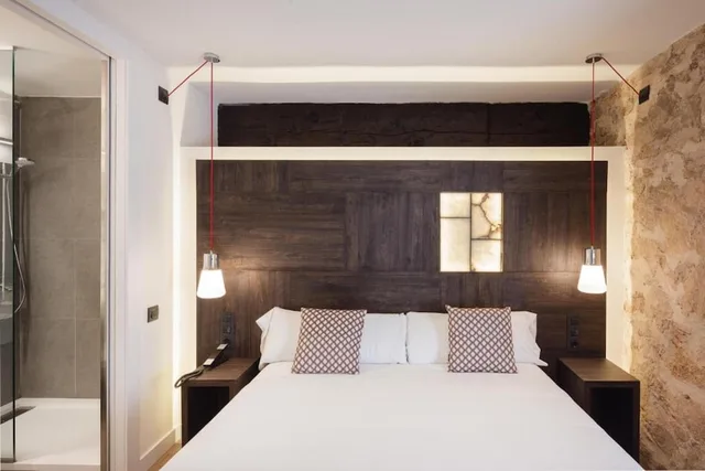 غرفة داخلية كومفورت بسرير مزدوج، Sant Agusti Hotel 3/6