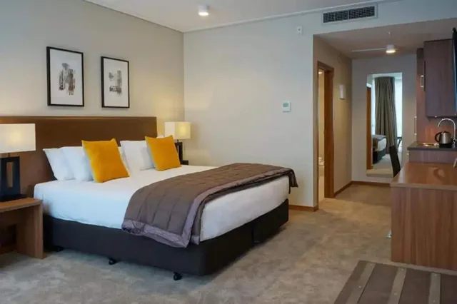 غرفة سوبيريور بسرير كينج، The Victoria Hotel Dunedin 1/5