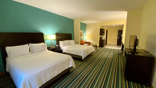 جناح بسريرين كوين، Holiday Inn Express Hotel And Suites Orlando East Ucf Area 1/2