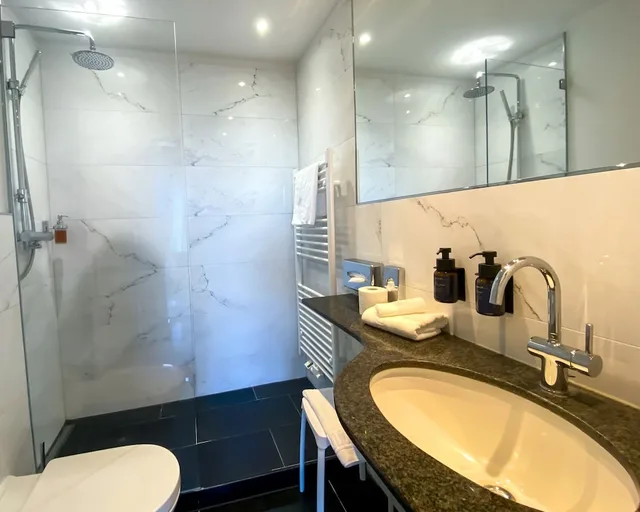2 Rooms, Panorama, Suite, Double Bed, Sea View، Grand Hotel Seeschlosschen Spa Golf Resort 5/8