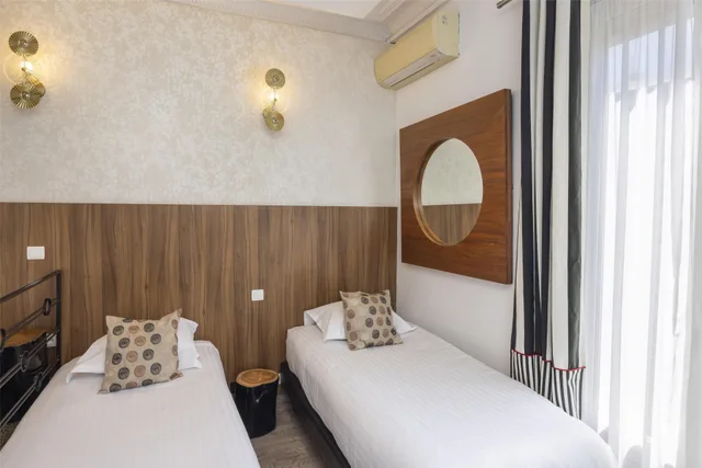 غرفة بريستيج بسرير كينج وسرير مزدوج، Best Western Plus Hotel Brice Garden 6/10