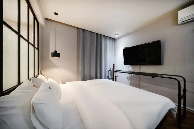غرفة بريميوم بسرير كينج، Hotel 2 Heaven Songdo 8/10
