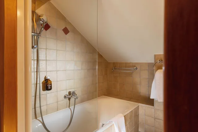 غرفة سوبيريور بسرير مزدوج أو سريرين منفصلين بإطلالة على الجبل، Auberge Du Manoir 7/9