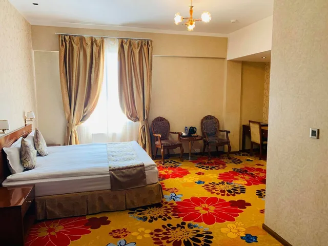 غرفة سوبيريور بسرير كينج، Ub City Hotel 3/4
