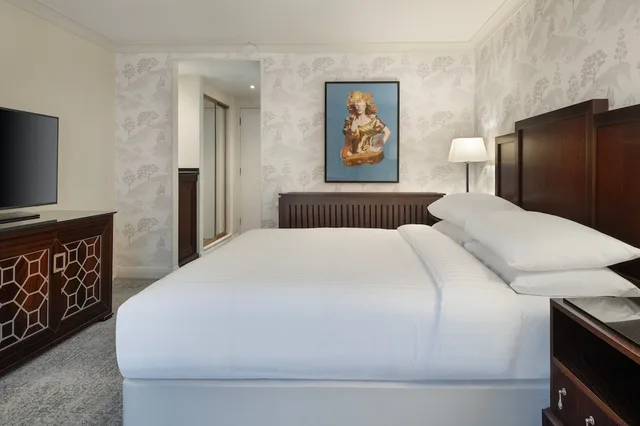 غرفة ديلوكس بسرير كينج، Delta Hotels by Marriott Worsley Park Country Club 3/4