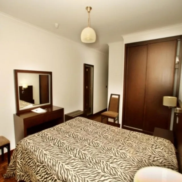 جناح، Hotel Mira Rio 1/3