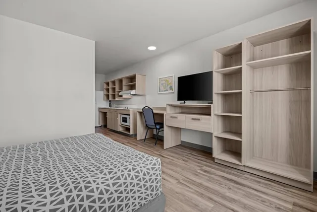 جناح بسرير كوين لذوي الإعاقة، WoodSpring Suites Manteca - Stockon South 10/10