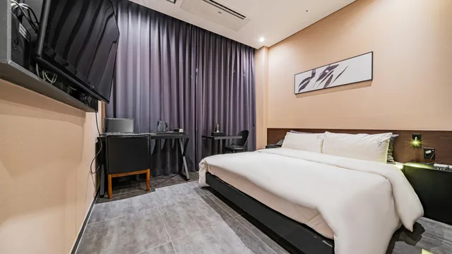 Premium, Double Bed, Pyeongtaek Stay Hotel 1/1