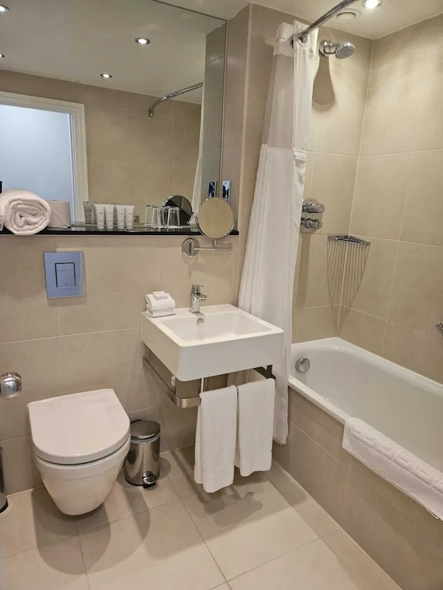 غرفة قياسية بسريرين منفصلين، Dancenter Lux Resort London City M25 7/7