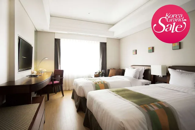 غرفة قياسية بسريرين منفصلين بحوض استحمام، Seoul Garden Hotel 3/6