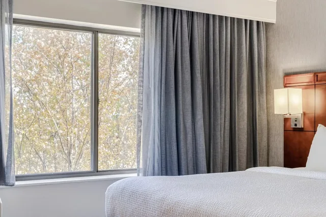 غرفة بسريرين كوين، Courtyard By Marriott Burlington Williston 8/10