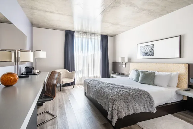 غرفة بسرير كينج، 10 Hotel Formerly Opus Hotel 1/6