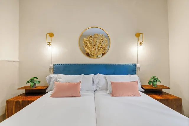 3 Rooms, Classic, Apartment, 4 Beds, Shared Wing, Sofa, Terrace، Suite Home Sagrada Familia 6/9