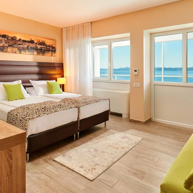Family, Sea Side, Balcony، Hotel Pinija 2/9