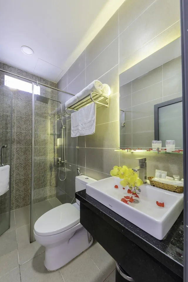 Standard, King Bed, Phuc Thanh Hotel 5/7