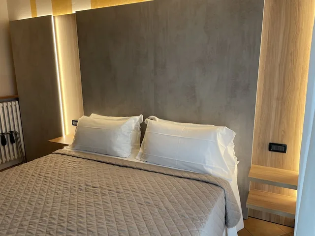 غرفة قياسية بسرير مزدوج بشرفة، Villa Rosa 4/6