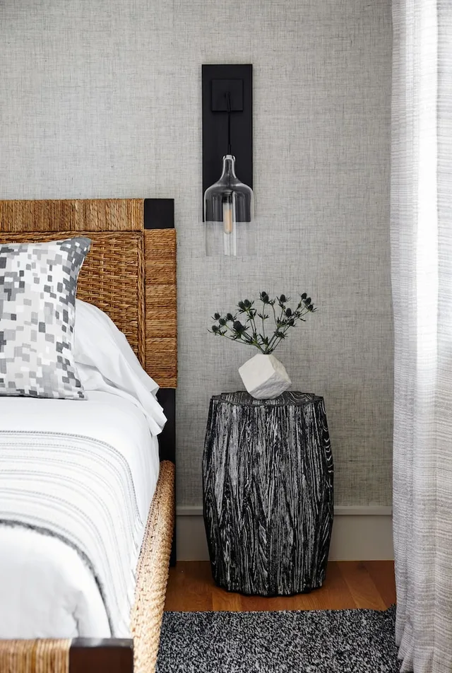 Loft, Suite, King Bed, Sofa, Patio، The Edgartown Inn, The Edgartown Collection 1/3