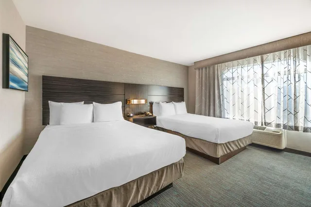 جناح بسريرين كوين مع أريكة، Best Western Plus North Las Vegas Inn & Suites 2/5