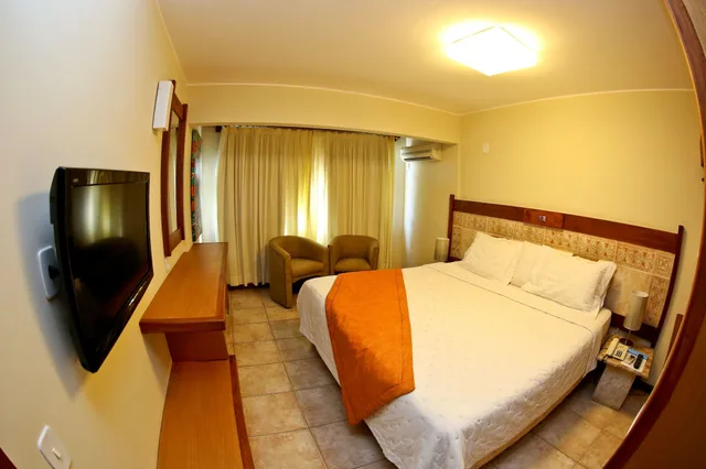 غرفة ديلوكس رباعية بسرير مزدوج وسريرين منفصلين، OPABA PRAIA HOTEL 5/10