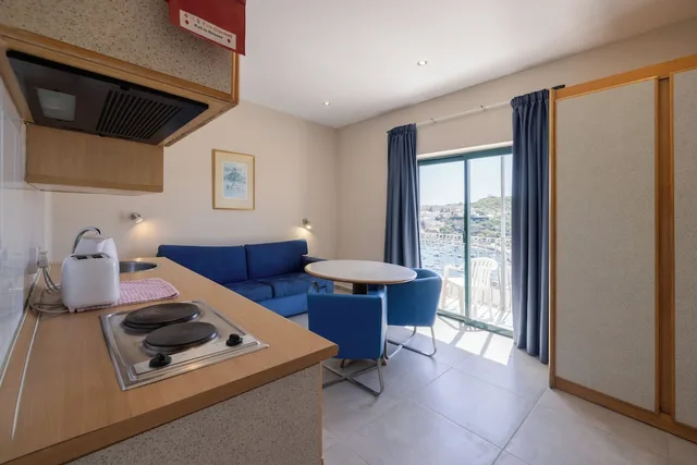 شقة بسريرين منفصلين بشرفة بغرفة نوم واحدة، Xemxija Bay Hotel (ex Porto Azzurro) 3/3