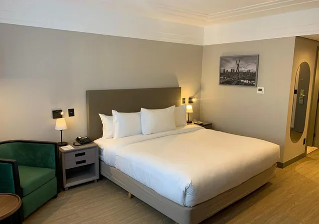 غرفة تنفيذية بسرير كوين، Radisson Hotel Alphaville 4/10