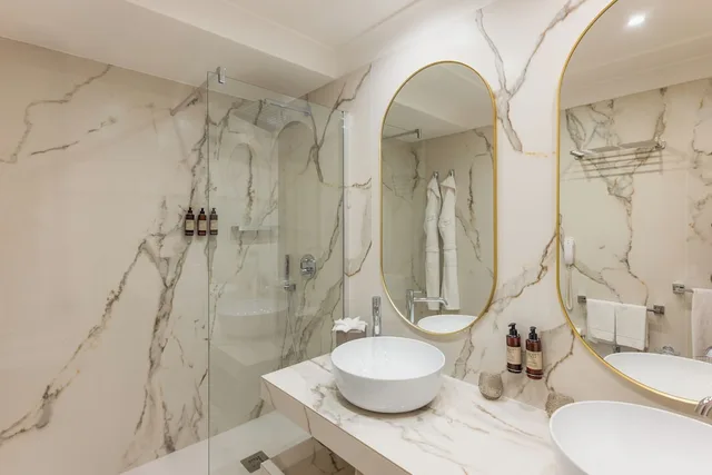 غرفة سوبيريور بسرير كوين بإطلالة على البحر، Atlantis Bay VRetreats 10/10