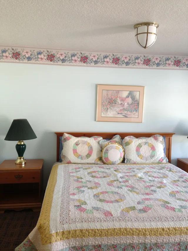 غرفة قياسية بسرير كوين، Sweet Breeze Inn 4/5