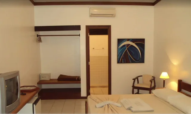 جناح بسرير مزدوج بإطلالة على الحديقة مع أريكة، Barlavento Suites 5/6