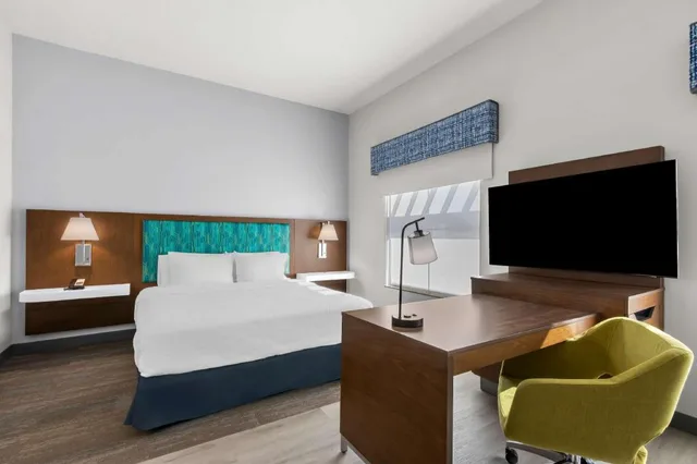 استوديو بسرير كينج مع أريكة لذوي الإعاقة، Hampton Inn & Suites Phoenix/Gilbert 3/5