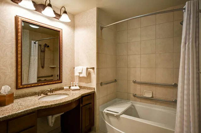 جناح بسريرين كوين لذوي الإعاقة، Homewood Suites by Hilton Charleston Airport 4/4