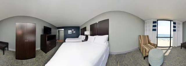 Room, 2 Queen Beds, Ocean Front, Balcony، Four Points By Sheraton Virginia Beach Oceanfront 5/12