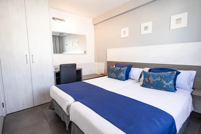 1 Bedroom, Classic, Apartment, Single, Twin Beds, Balcony, Servatur Castillo De Sol 2/6
