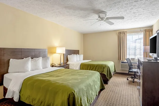 غرفة قياسية بسريرين مزدوجين، Quality Inn Burkeville Hwy 360 & 460 5/9