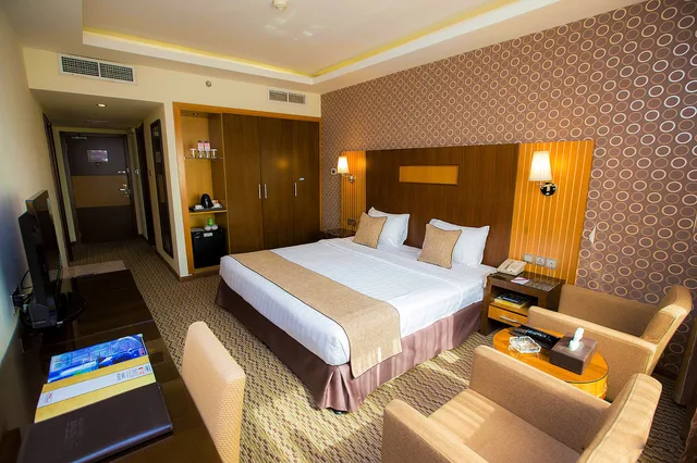 غرفة ديلوكس بسرير كينج، Fortune Plaza Hotel 5/10